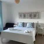 Bed & Breakfast Profumo Di Mare Porto Columbu - Perd'E Sali