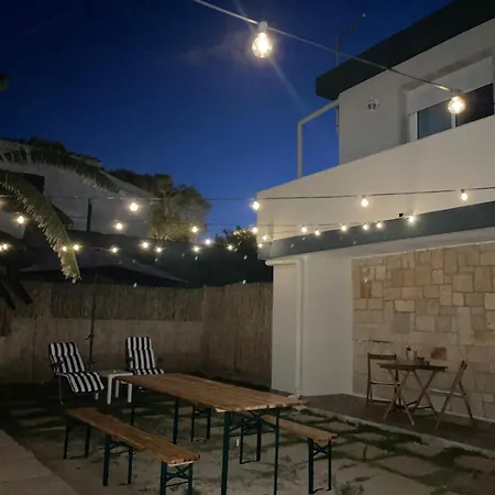 Profumo Di Mare Bed & Breakfast *